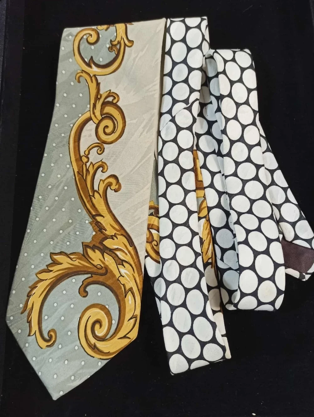 AZIA COLLECTION Vintage Baroque Chain Silk Blend Tie Gold Black White Statement